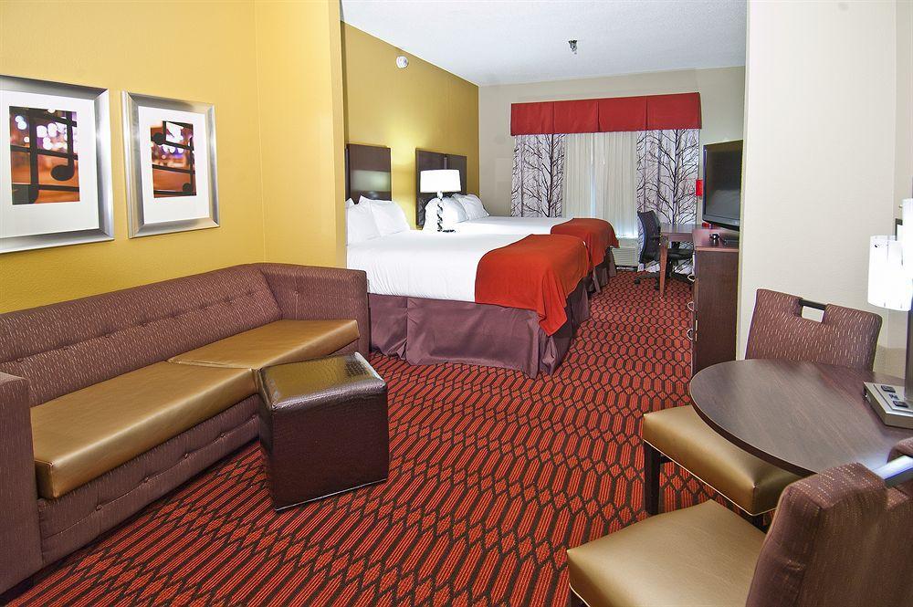 Holiday Inn Express Hotel & Suites Olive Branch By Ihg Esterno foto
